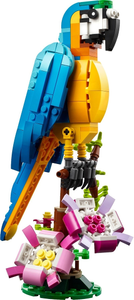 31136 LEGO® Creator™ 3-in-1 Exotic Parrot